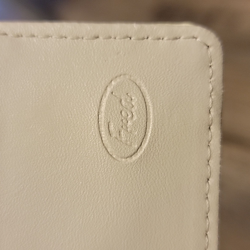 Fred Bi-Fold Novelty Wallet - Picture 4 of 8